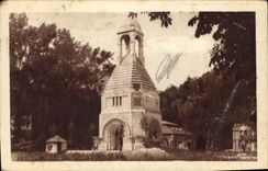 CPA Lourdes le Monument interellie 