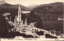 CPA Lourdes La Basilique Vue Plongeante 