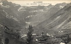 CPA Les Pyrenees Gavarnie vue generale du Cirque 