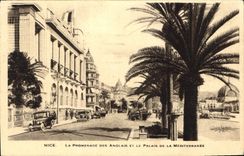 CPA Nice la promenade des Anglais et le Palais de la Mediterranee 
