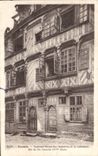 CPA Rennes Ancienne Maison des Chapelains de la Cathedrale dite de Du Guesclli XVI siecle 