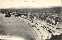 CPA Nice la Plage vue prise du Chateau 