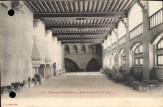 CPA Chateau de Pierrefonds Salle des Gardes 1er vue 