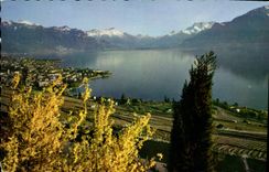 CPA Vevey vue generale et les Dents du Midi 