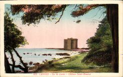 CPA Cannes Iles de Lerins Chateau Saint Honorat 