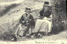 REPRO Busset Types de Bourbonnaises Folklore