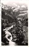 CPA Gavarnie Hautes Pyrenees Le Gave et le Cirque vus du Village 