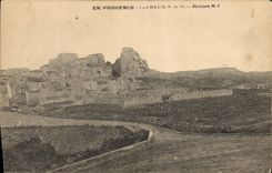 CPA En Provence Les Baux B du Rh Ruines 