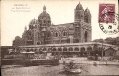 CPA Marseille La Cathedrale 