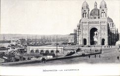 CPA Marseille La Cathedrale 