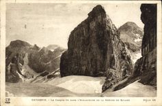 CPA Gavarnie Le Casque vu dans l'echancrure de la breche de Roland 