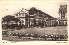 CPA Cabourg Jardin et Casino 