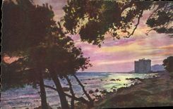 CPA Cote d'Azur Cannes A M l'Ile Saint Honorat le Vieux Chateau 