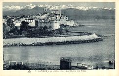 CPA Antibes la vieille Ville la Chaine des Alpes 