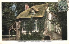 CPA Versailles Petit trianon Le Boudoir 