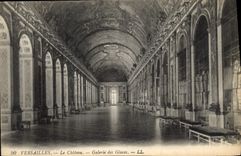 CPA Versailles Le Chateau Galerie des glaces 
