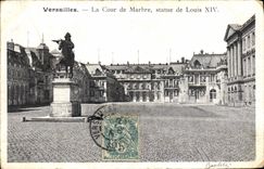 CPA Versailles La Cour de Marbre statue de Louis XIV 