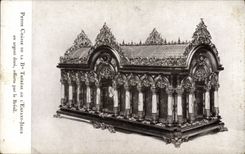 CPA Petite Chasse de la B Therese de l'Enfant Jesus en argent dore offerte par le Bresil 