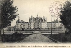 CPA Chambord Le Chateau vu de la Route de St Die facade Septentrionale 