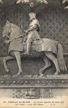 CPA Chateau de Blois La Statue equestre de Louis XII 