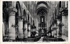 CPA Lisieux Calvados Interieur de la Cathedrale 