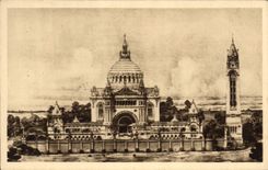 CPA La Basilique de Lisieux Vue generale du Project 