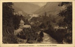 CPA Brides les Bains Le Doron et vue des Hotels 