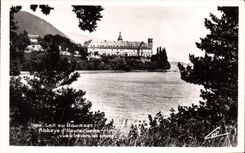 CPA Lac du Bourget Abbaye d'Hautecombe vue a travers 