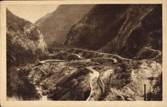 CPA Cauterets Route de Pierrefitte a Cauterets Le Colimacon 