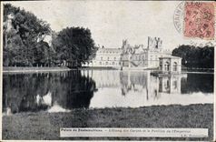 CPA Palais de Fontainebleau L'Etanf des Carpes et le Pavillon de l'Empereur 