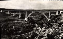 CPA Vallee de la Truyere Le Grand Viaduc de Garabit Cantal 