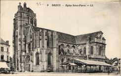 CPA Dreux Eglise Saint Pierre 