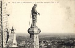 CPA Chartres la Cathedrale le Sacre Coeur benissant la Ville 