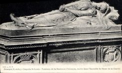 CPA Dreux E et L Chapelle St Louis tombeau de la Duchesse d'Alencon morte dans l'Incendie du Bazar d