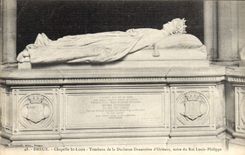 CPA Dreux Chapelle St Louis Tombeau de la Duchesse Douairiere d'Orleans mere du Roi Louis Philippe 