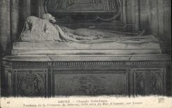 CPA Dreux Chapelle Saint Louis Tombeau de la Princesse de Salerme belle mere du Duc d'Aumale par Len