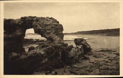 CPA La Douce France Royan Charente Inferieure Saint Palais les grands rochers des Pierrieres 