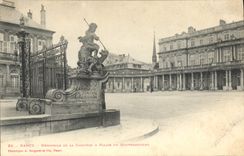 CPA Nancy Hemicycle de la Carriere et Palais du Gouvernement 