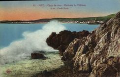CPA Nice Coup de mer Rochers du Chateau 