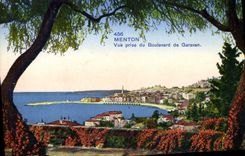 CPA Menton vue prise du Boulevard de Garavan 