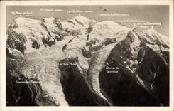 CPA Chamonix Le Massif du Mont Blanc vue prise du Brevent 