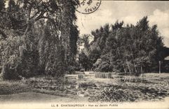 CPA Chateauroux vus au jardin Public 