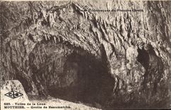 CPA Sites Pittoresque de Franche Comte Vallee de la Loue Mouthier Grotte de Beaumarche 