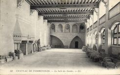 CPA Chateau de Pierrefonds la Salle des Gardes 