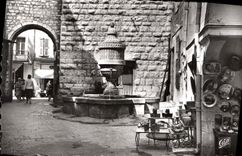 CPA Vence A M Fontaine du Peyra 