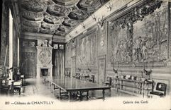 CPA Galerie des Cerfs Chateau de Chantilly 