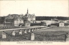 CPA Chateau de Chantilly Oise Vue generale 