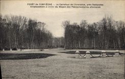 CPA Foret de Compiegne Le Carrefour de l'Armistice pres Rethondes Emplacement du Wagon des Plenipote