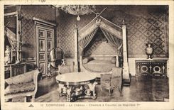 CPA Compiegne Le Chateau Chambre a Coucher de Napoleon I 