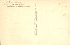 CPA Salers Cantal Cour d'honneur de la maison de Bargues 